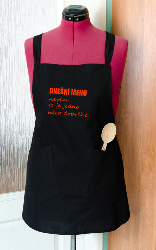 Černá zástěra - dnešní menu bílý nápis — foto 5