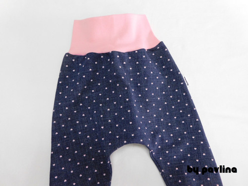 Dívčí tepláčky/turky - Srdíčka na jeans 2 — foto 2
