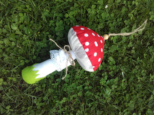 Houbička - závěsná dekorace — foto 2