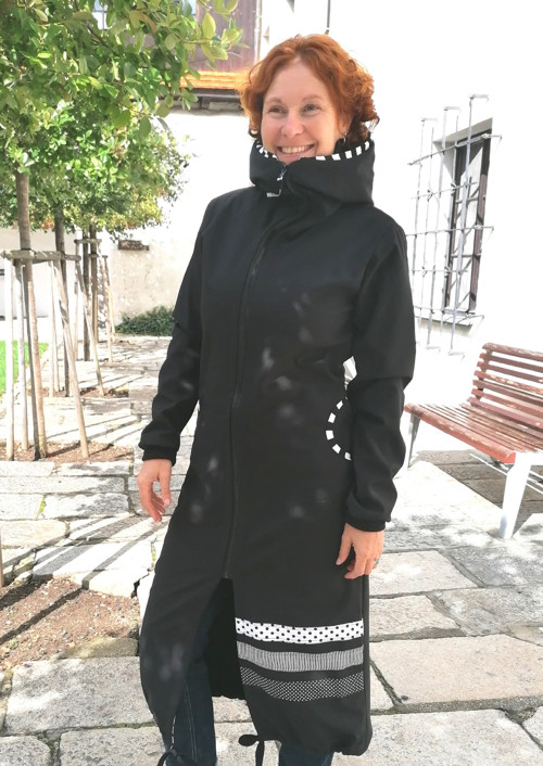 Dlouhý kabát ze softshellu — foto 6