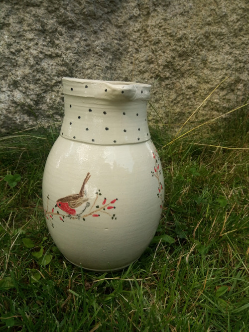 Džbán s červenkami — foto 2