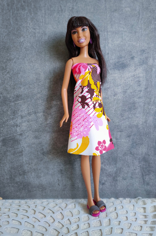 Letní šaty pro Barbie — foto 3
