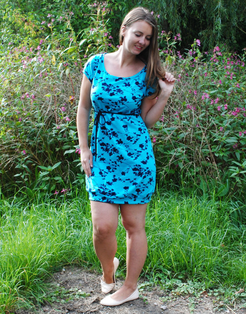 Šaty — foto 3