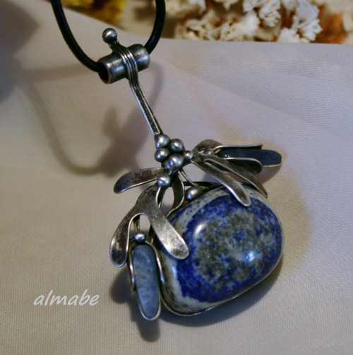 Nebe plné hvězd (lapis lazuli) — foto 3