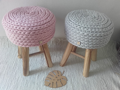 Dizajnová Taburetka LIGHT PINK potah — foto 3