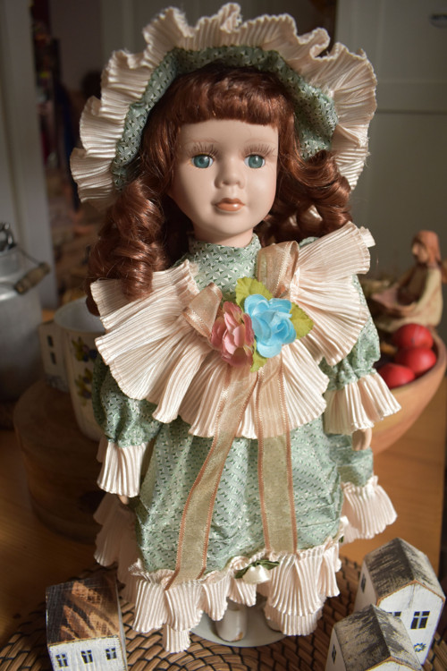 Panenka s řasami — foto 6