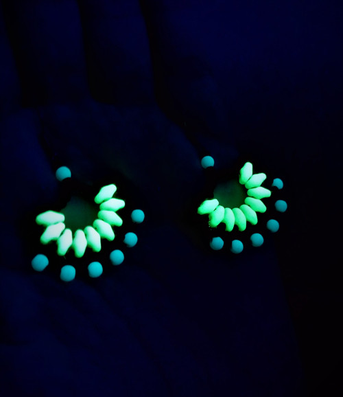 Náušnice UV Crescent Bright Green — foto 3