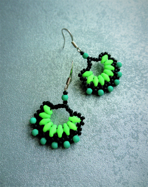 Náušnice UV Crescent Bright Green — foto 4