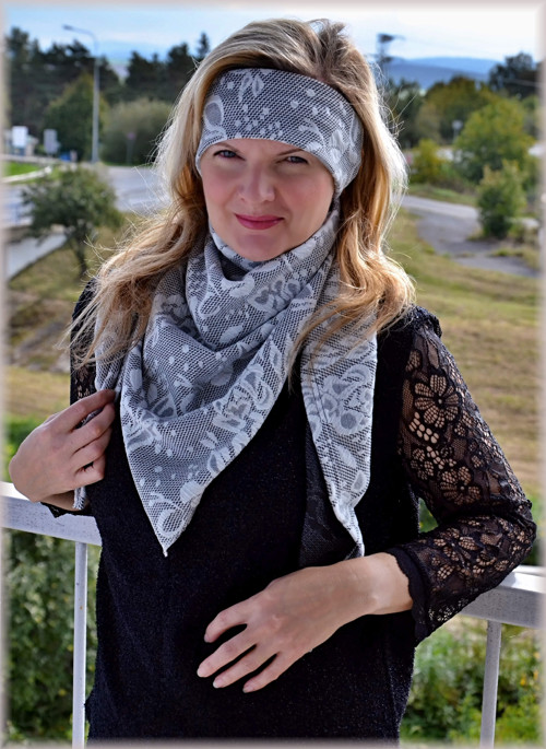 Čelenka - White jacquard — foto 2