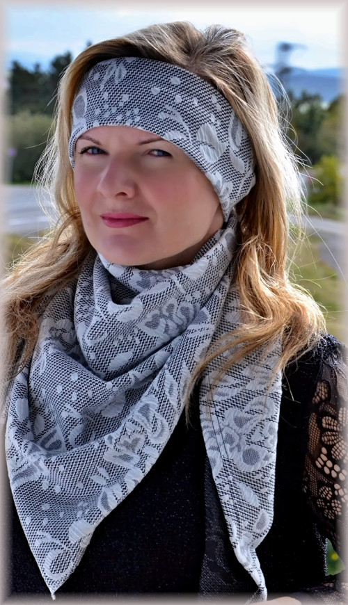 Čelenka - White jacquard — foto 3