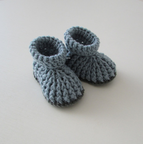 Háčkované botičky (11 cm) — foto 2