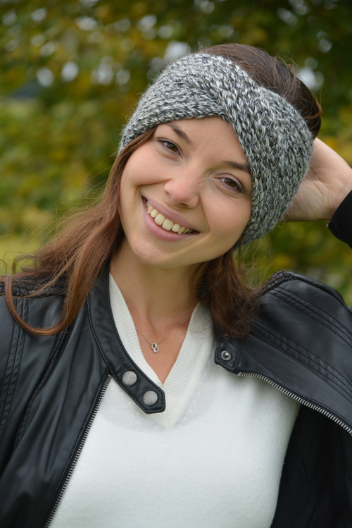Čelenka černobílá — foto 2
