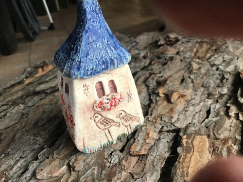 Domek s modrou střechou — foto 5