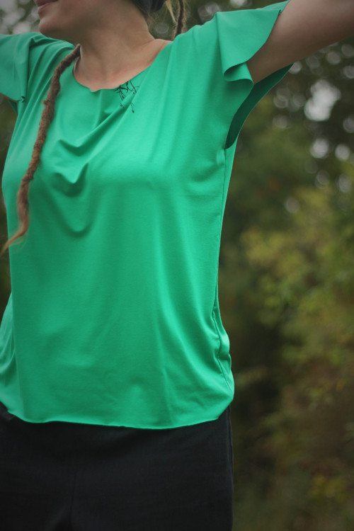 Oversized triko ............ M - L — foto 3