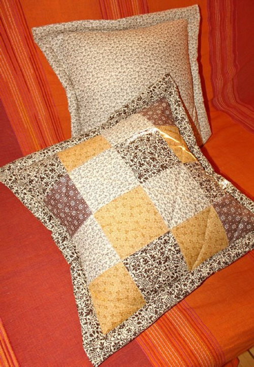 Potah na polštářek patchwork do hnědo béžova — foto 2