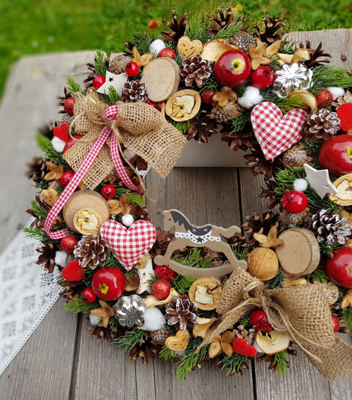 Adventní věnec s koníkem — foto 2