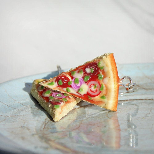 Salámová pizza — foto 3