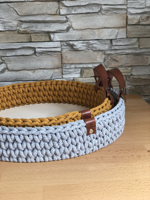 Háčkovaný servírovací podnos 35cm šedá — foto 2