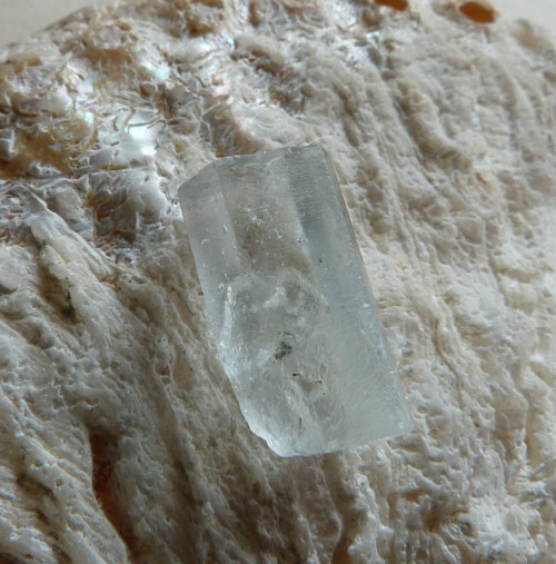 Akvamarín krystal - 1,9 cm — foto 5
