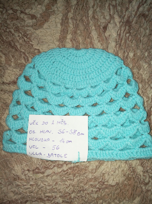 Háčkovaná čepička. — foto 2