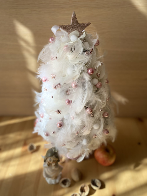 Stromeček peříčkový — foto 3