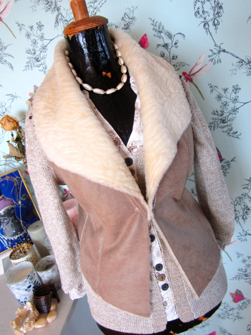 Boho vestička kožešinová — foto 3