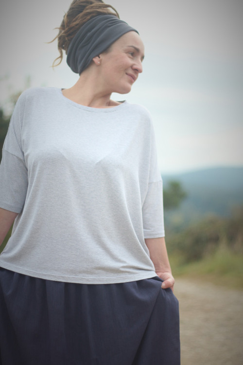 Oversized triko ............ M - L — foto 4