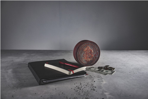 Kasička BITCOIN - černá lesklá — foto 3