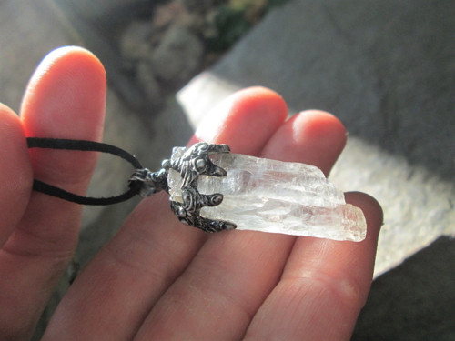 Talisman ,, Nového Věku " — foto 2