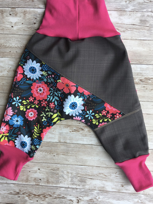 Softshellové turky s beránkem - louka — foto 2