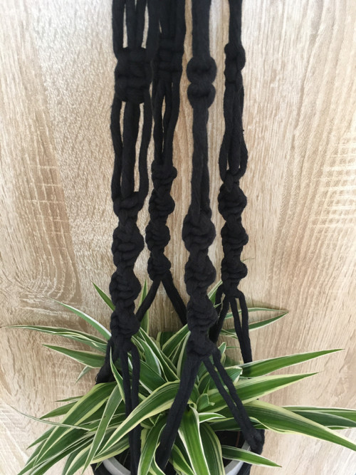 Macramé plant hanger — foto 2