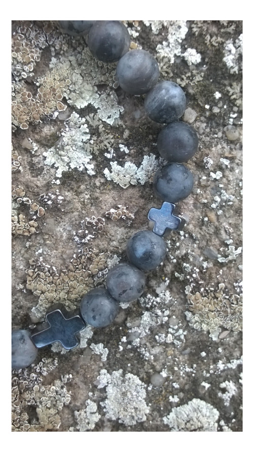 Náramek: labradorit + kříž — foto 2
