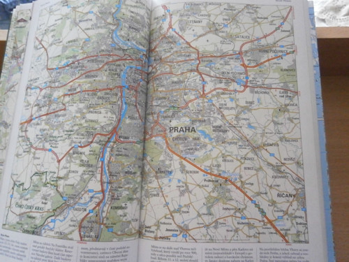 Autoatlas EVROPY v knize — foto 2