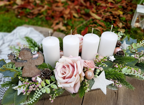 Adventní svícen s andělkou — foto 2