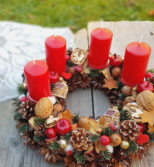 Adventní věneček na stůl — foto 2