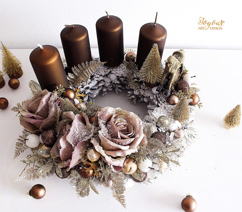Luxusní elegantní adventní věnec — foto 3