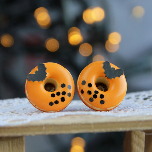 Halloweenské donuty, pecky — foto 2
