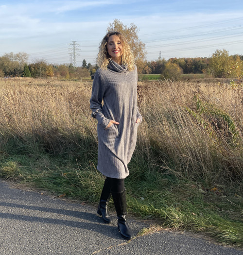 Šedý maxirolák plastický vzor vel M — foto 2