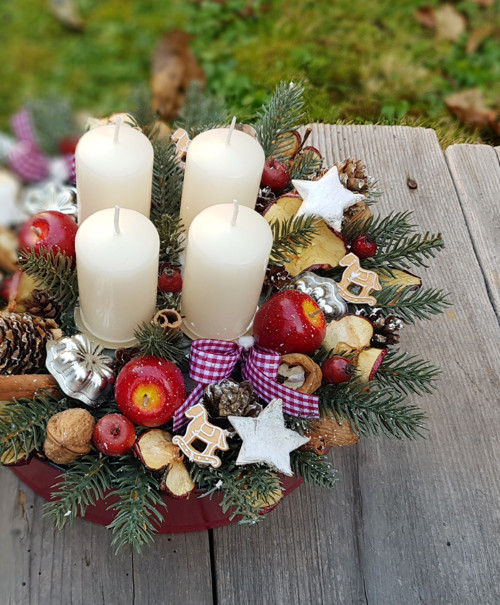 Adventní svícen "Vánoční pečení" — foto 4