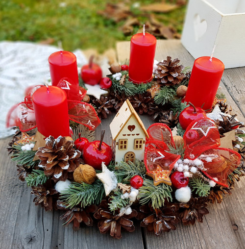 Adventní věneček na stůl — foto 2