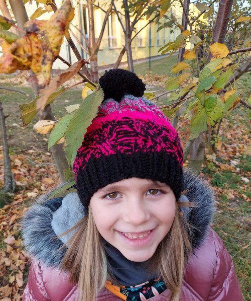 Pletená zimní čepička — foto 4
