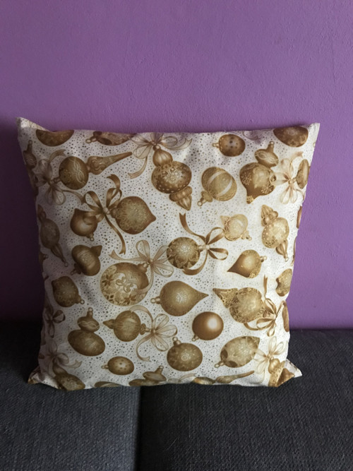 Zlaté baňky 40 x 40 — foto 4