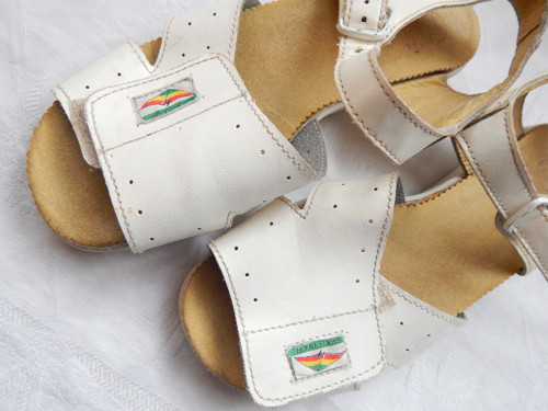 Dětské RETRO sandály - stélka 21 cm SLEVA ! — foto 2
