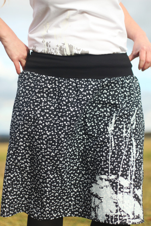 Sukně ............ L - XL — foto 4