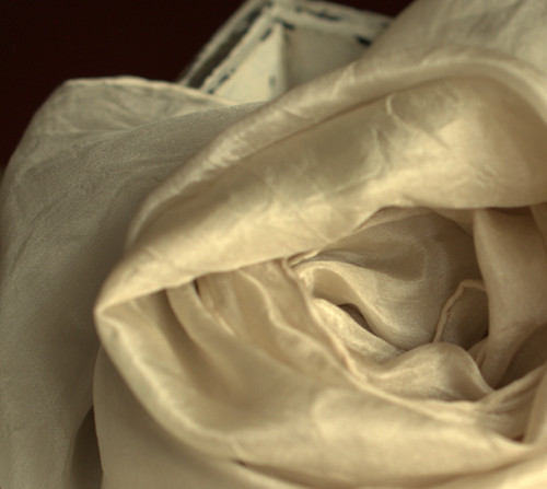 HEDVÁBNÁ ŠÁLA.......180 x 45 — foto 4