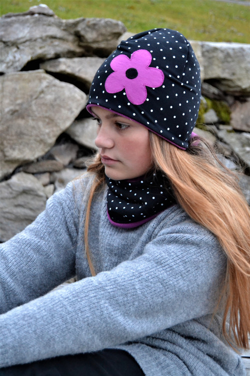 Čepička puntíkatá s fleecem — foto 2