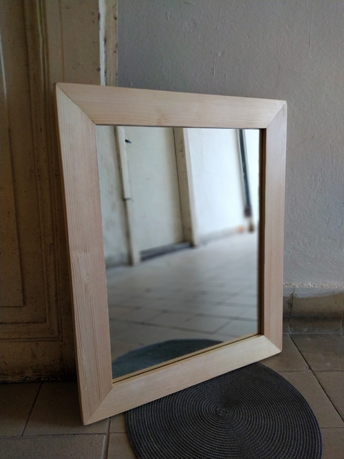 Dřevěné zrcadlo 60 x 50cm — foto 2