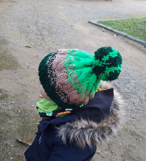 Pletená zimní čepička — foto 2