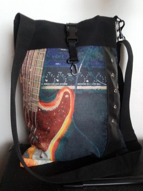 Muzikantská crossbody taška — foto 2