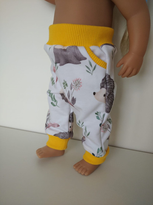 Tepláčky pro Baby Born sestřičku — foto 3